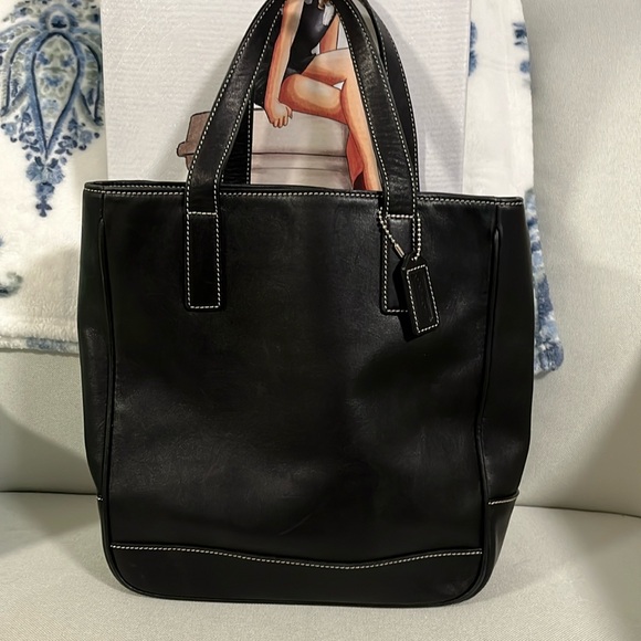 Coach Handbags - Coach tote bag